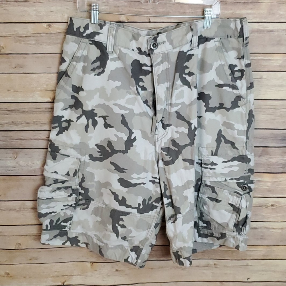 Camo Men's Levis Cargo Shorts